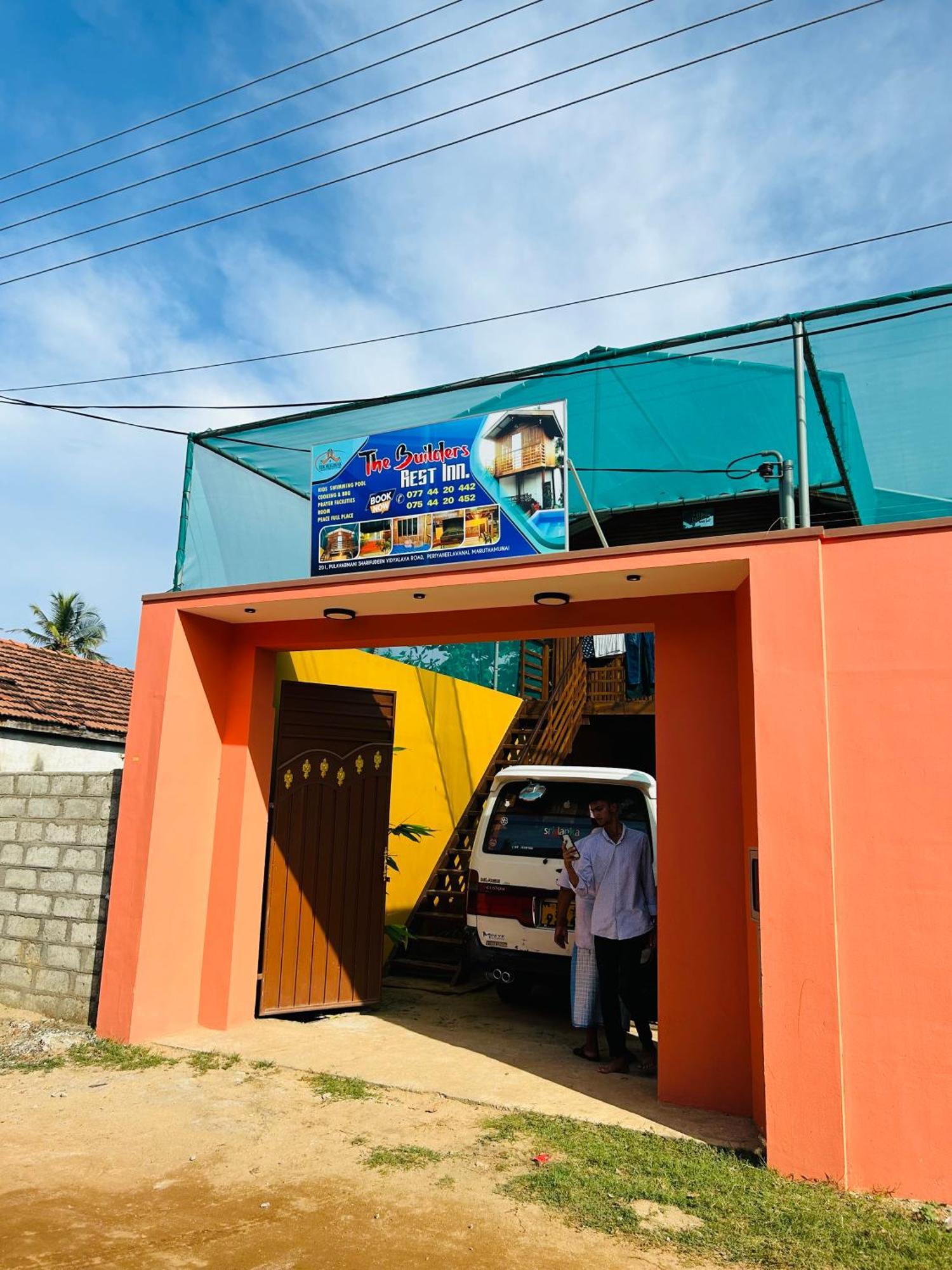 The Builders Rest Inn Kalmunai Exterior photo